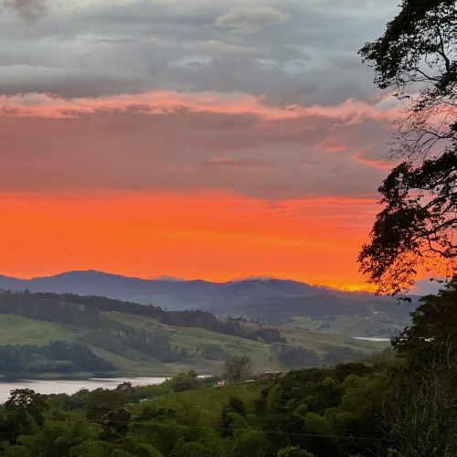 paisaje lago calima vistas