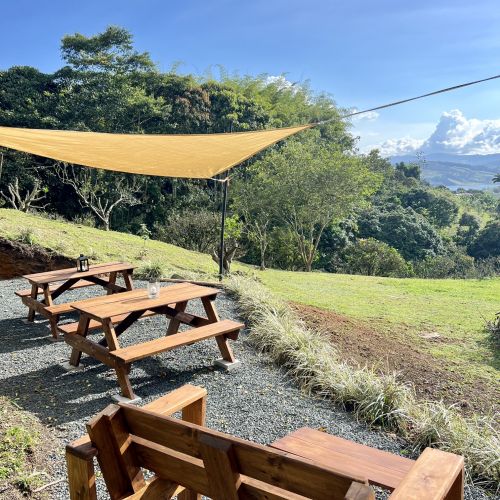 Picnic Area Mirador Lago Calima Finca Bella Village