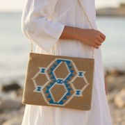 Clutch Cartera Artesanal Tejida a mano Wayuu Estilo